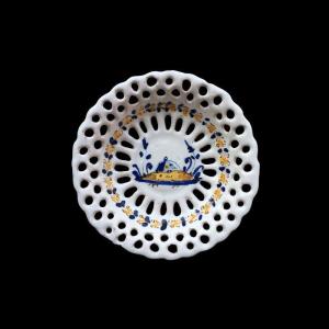 Ligurian Perforated Fruit Bowl, Faience, Italy, 17th Century
