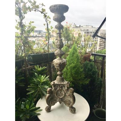 Pique Candle In Carved Wood XVII Century