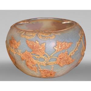 Daum Nancy — Art Nouveau “maple Leaves” Vase