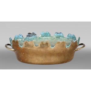 Large Copper Basin With Scalloped Decoration, 19th Century