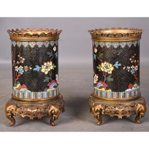 Pair Of Japanese-style Cloisonné Bronze Pots, 19th Century