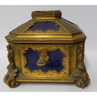 Box Bronze And Bakelite