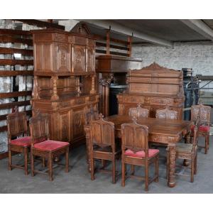 Neo-renaissance Oak Dining Room