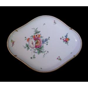 18th Century Paris Porcelain Dish