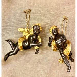 Venetian Cherub And Putto, 18th In Black And Golden Wood