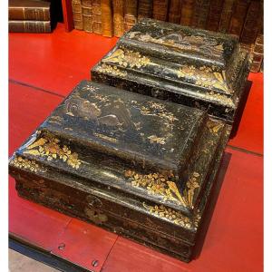Pair Of Lacquered Wig Boxes, Oriental Décor, 18th Century