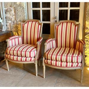 Pair Of Louis XVI Bergères – 18th Century Period