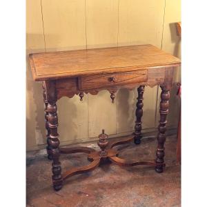 17th-century Walnut Table, Turned Base And Stretcher