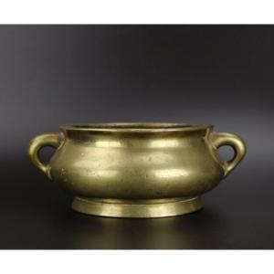 Chinese Bronze 18th Century Censer Xuande Mark Qing Dynasty Gilt Bronze Incense Burner