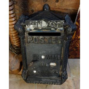 Delachanal Model Mailbox