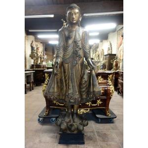 Important Carved Wooden Buddha From Mandalay, Approximately Two Meters Tall