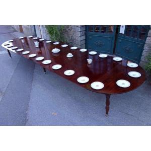 Important Mahogany Empire Banquet Table, 6 Meters