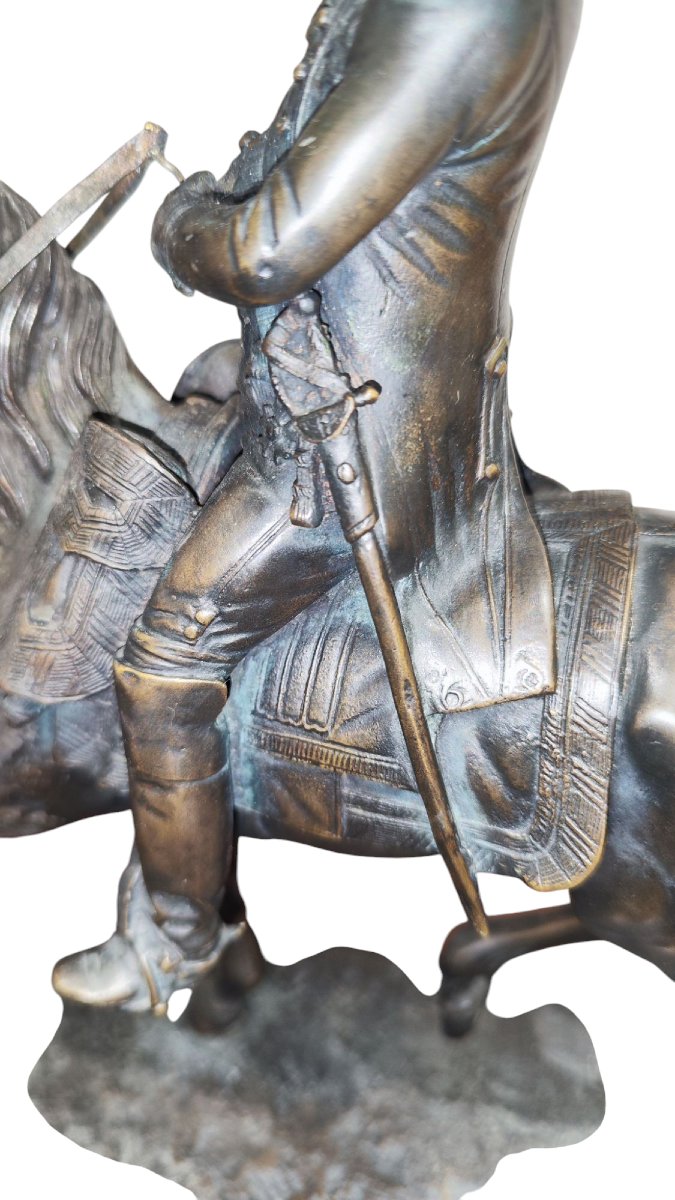 Scultura in bronzo di Napoleone Bonaparte con base in marmo -photo-1