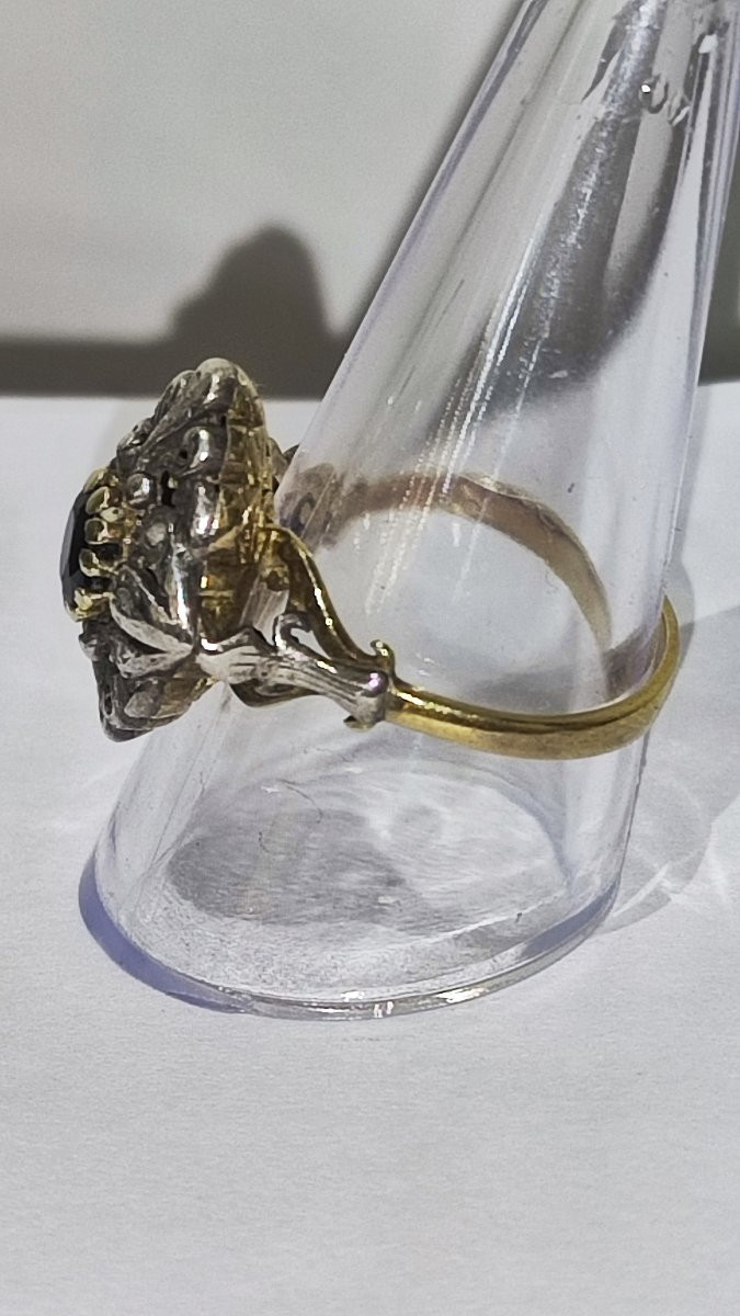 Anello in oro zaffiro e diamanti -photo-3