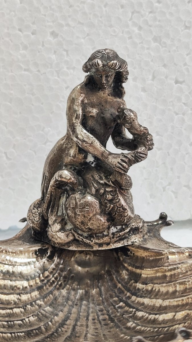 Scultura in argento a forma di conchiglia firmata Mortet -photo-1