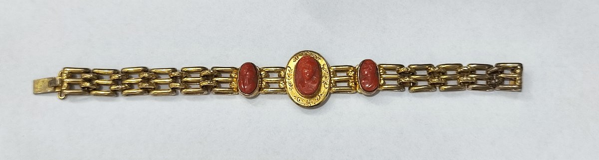 Antico bracciale Vittoriano del XIX secolo con cammei in corallo -photo-4