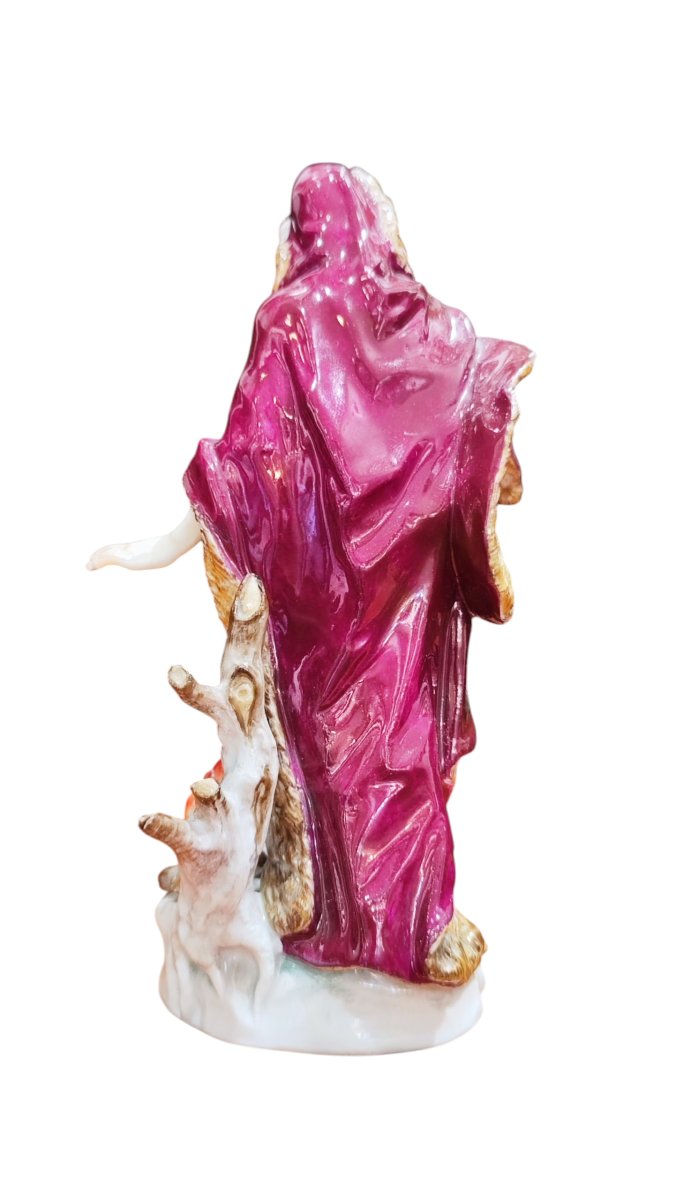 Statuina in porcellana di Meissen del XIX secolo -photo-3