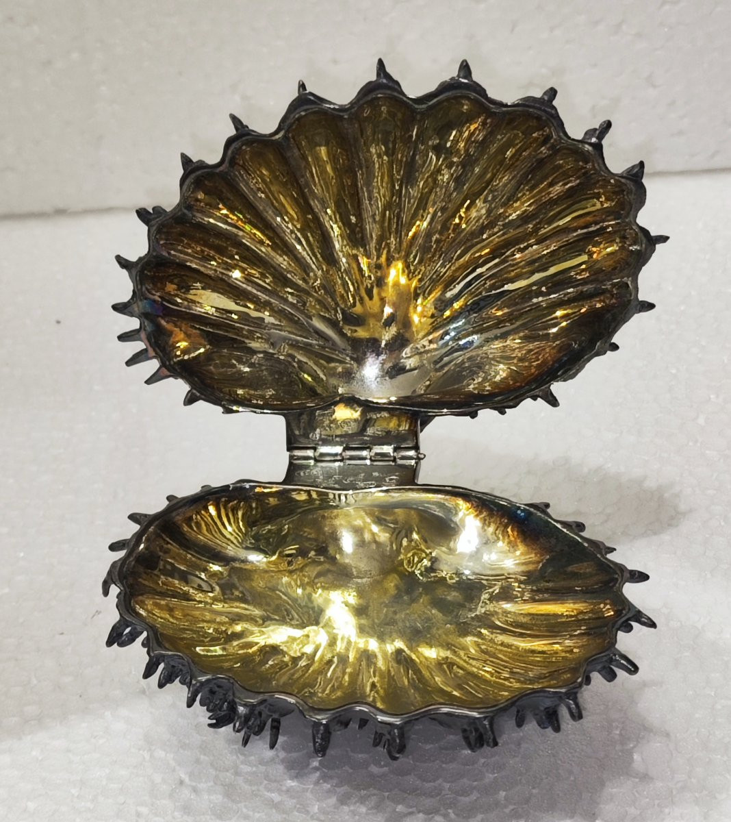 Raffinata scatola in argento a forma di conchiglia -photo-3