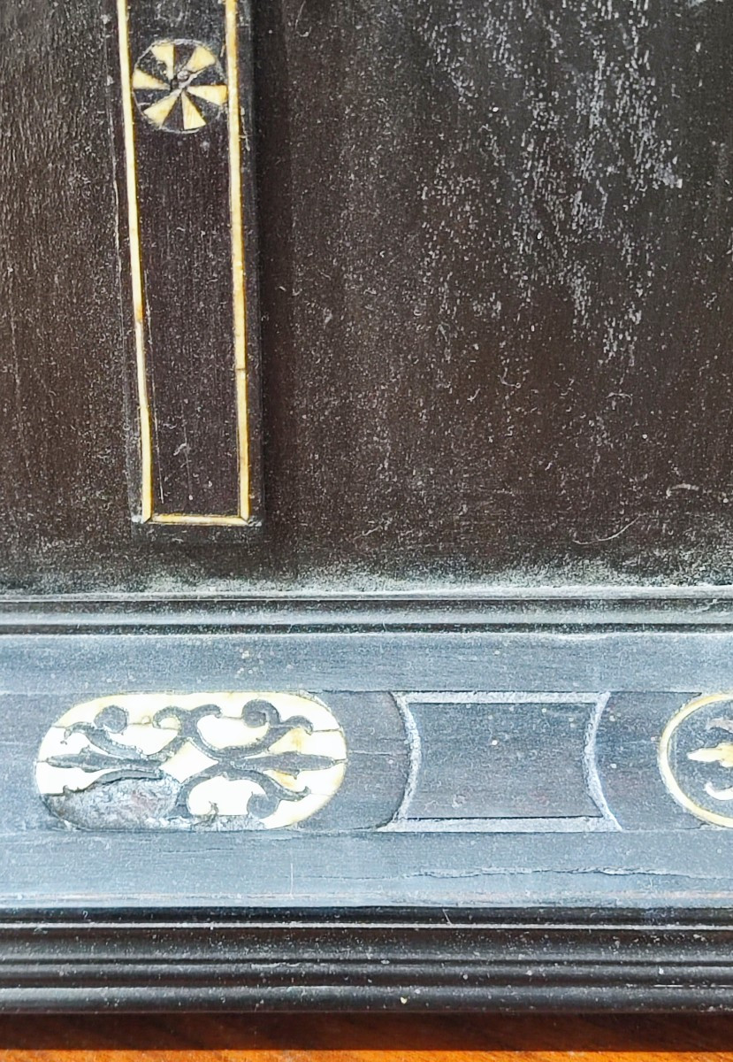 Cristo in bronzo in cornice in legno del XVII secolo-photo-4