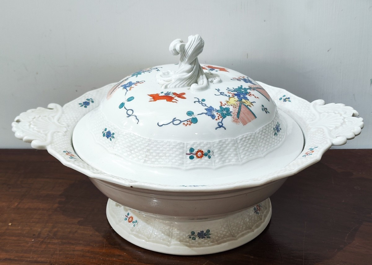 Zuppiera in porcellana di Meissen, kakiemon, del XIX secolo