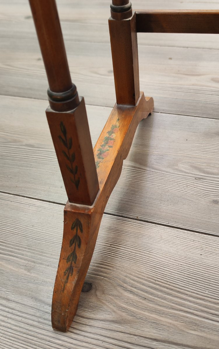 Set di tavolini in satinwood dipinto del XIX secolo-photo-4