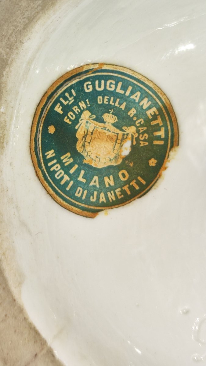 Statuina in porcellana di Meissen del XIX secolo provenienza Fratelli Guglianetti -photo-3