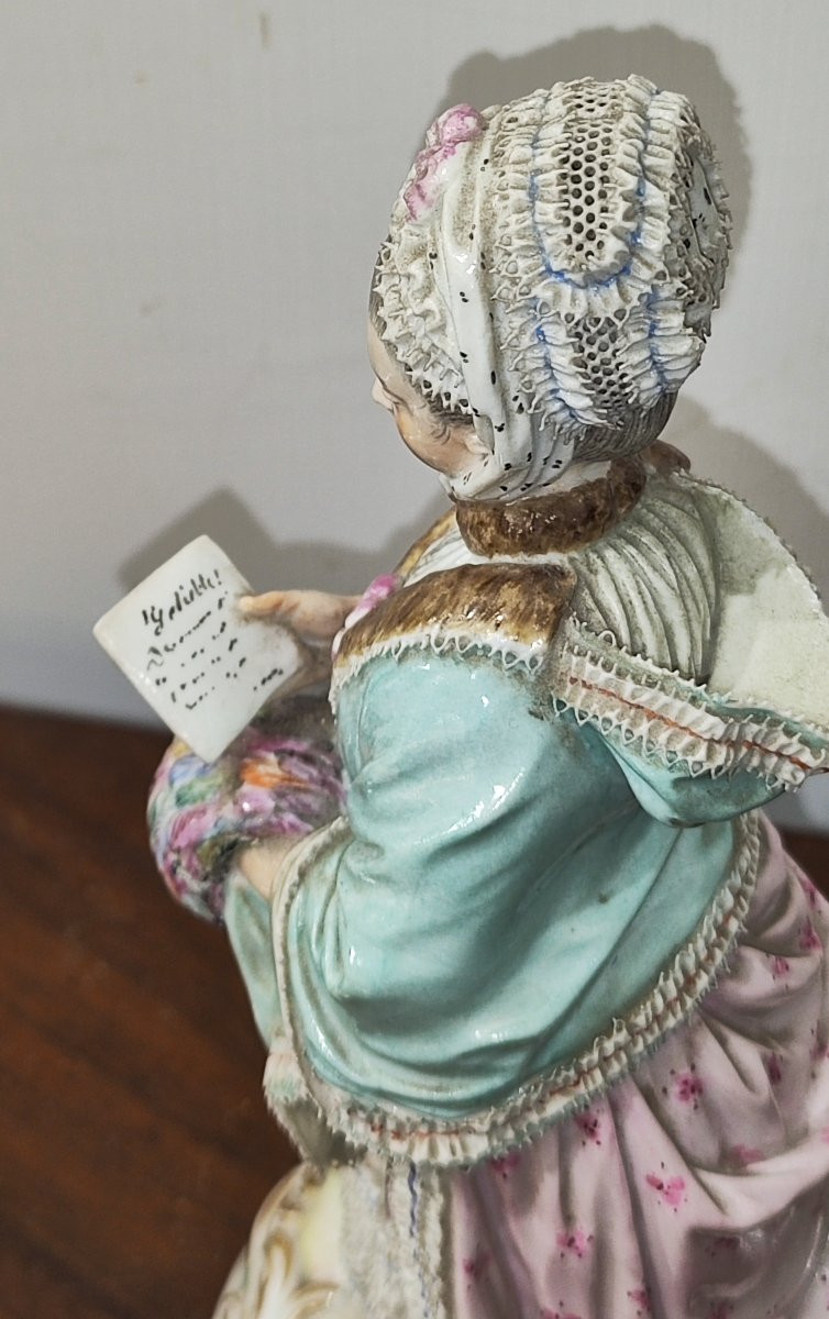 Statuina in porcellana di Meissen del XIX secolo provenienza Fratelli Guglianetti -photo-2
