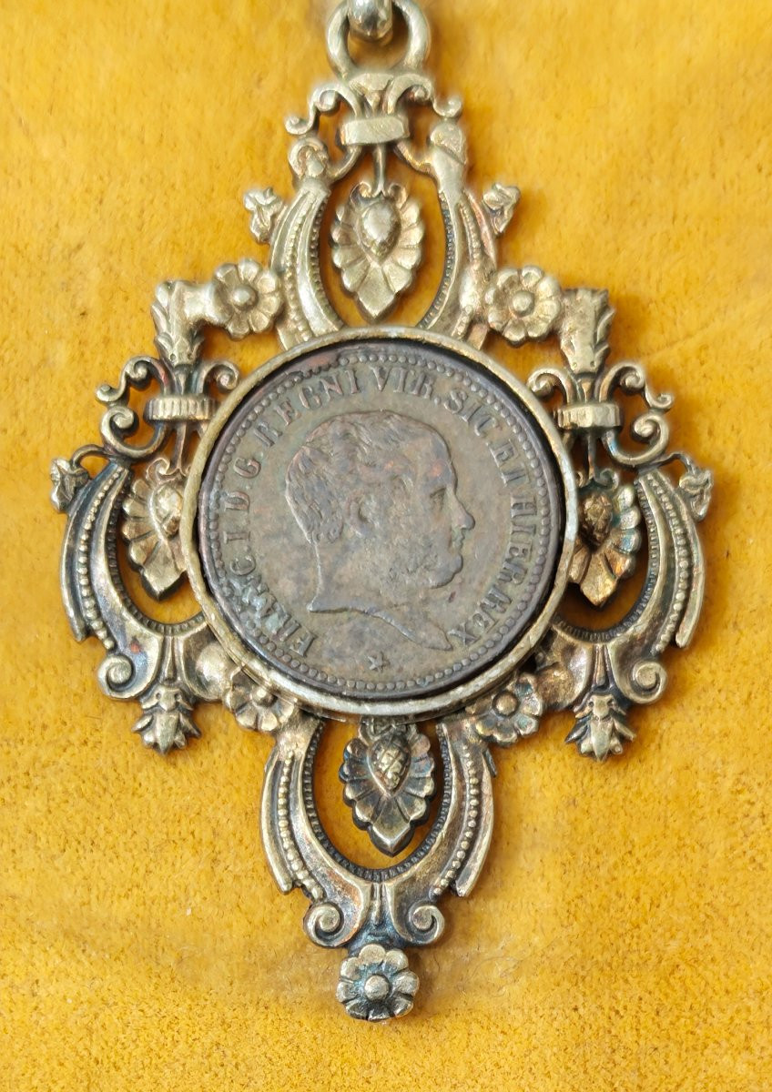 Spilla con moneta di Francesco I di Borbone -photo-2