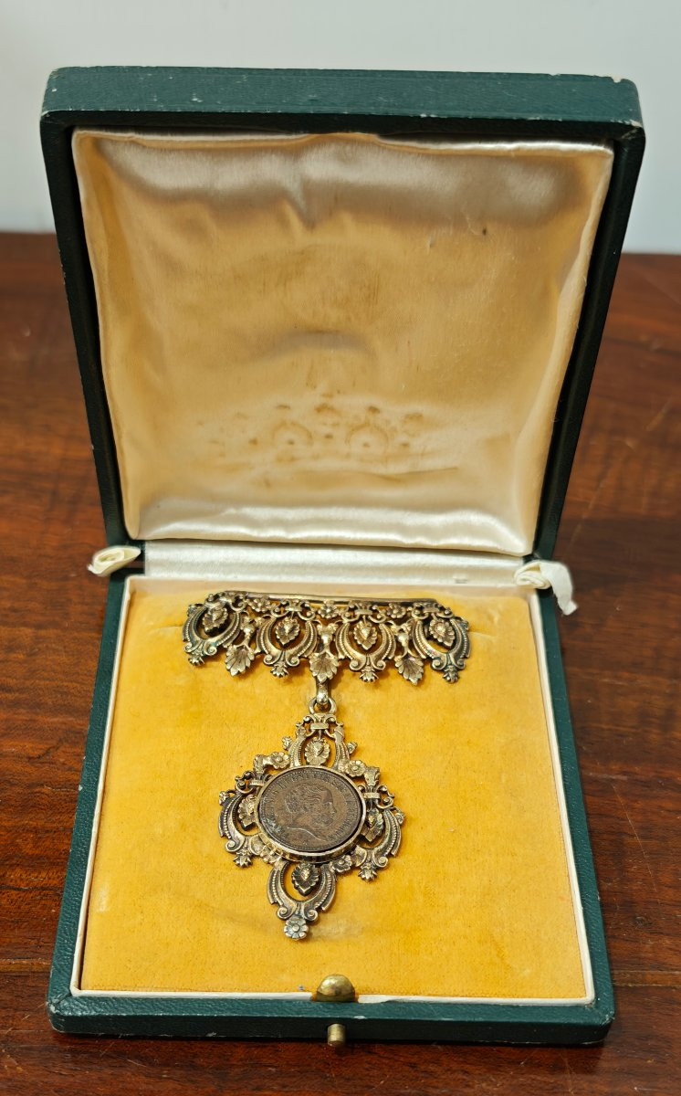 Spilla con moneta di Francesco I di Borbone -photo-4