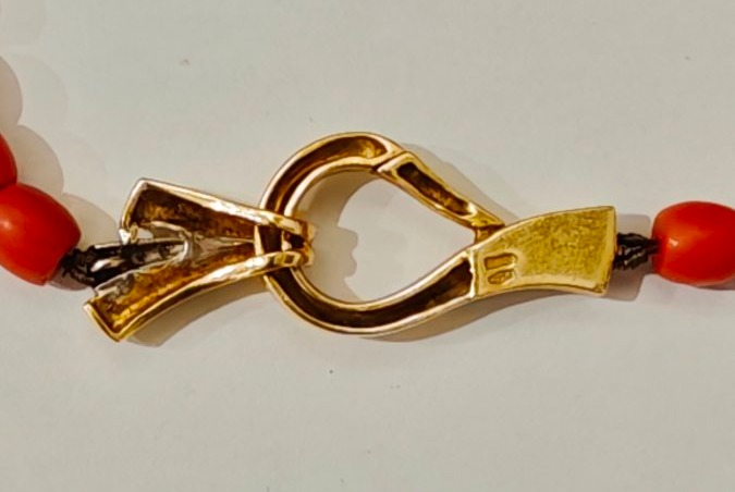 Importante collana in corallo del Mediterraneo del XIX secolo chiusura in oro 18 kt e diamanti -photo-1