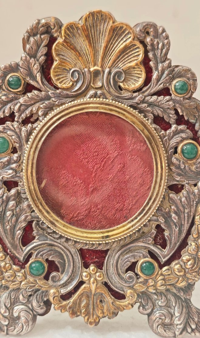 Elegante cornice in argento vermeil e pietre dure -photo-3