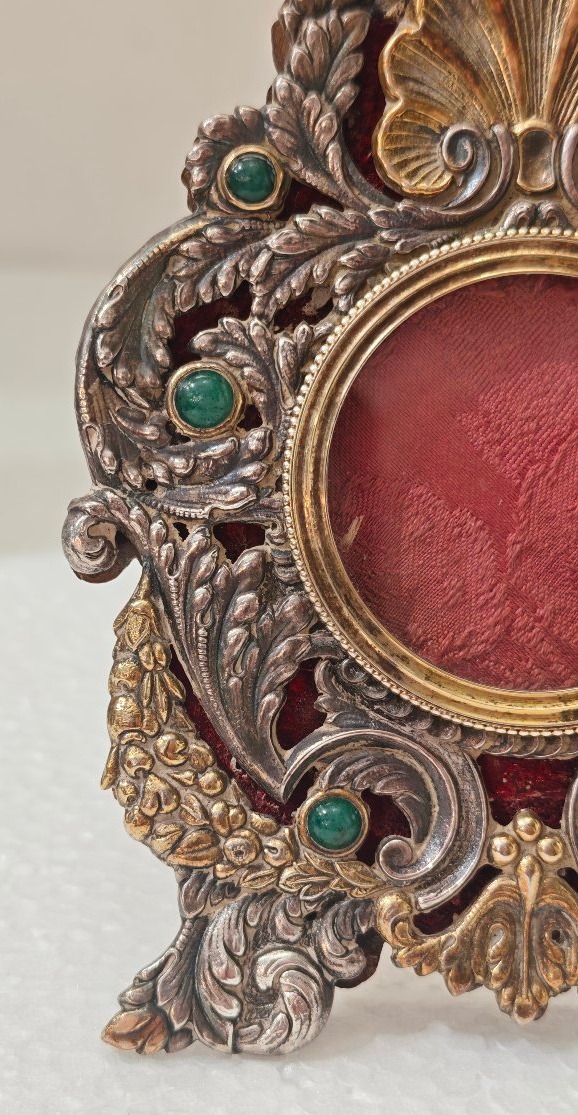 Elegante cornice in argento vermeil e pietre dure -photo-6