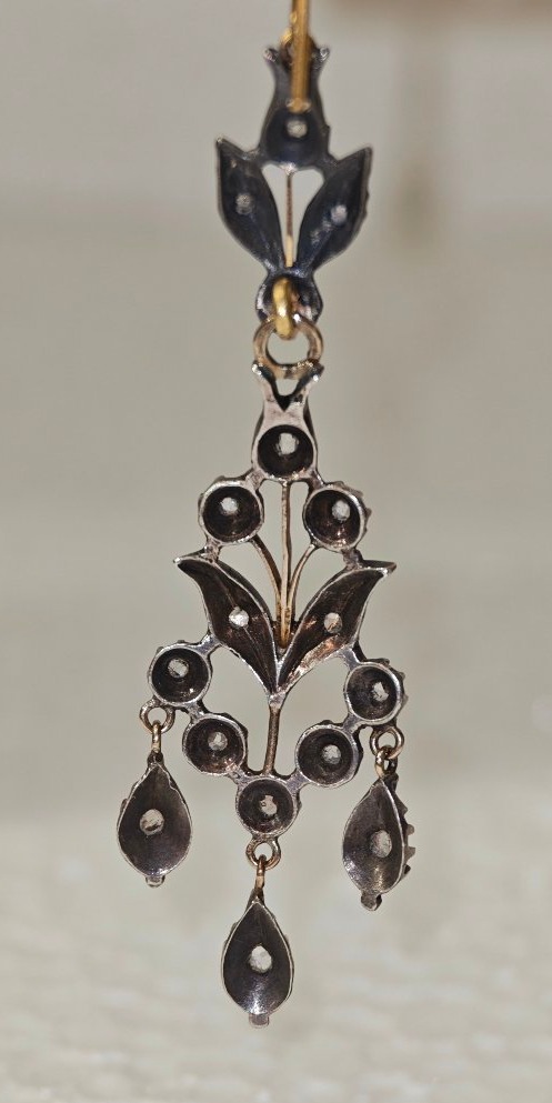 Antichi orecchini pendenti chandelier in oro e diamanti -photo-1