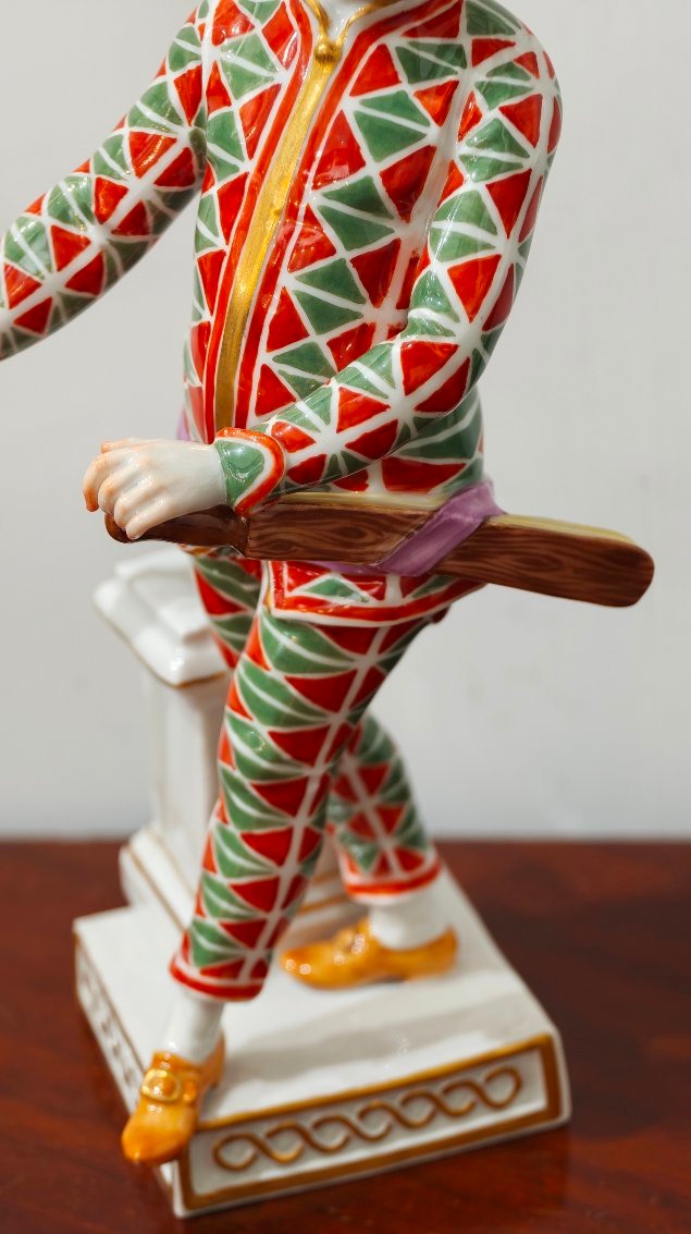 STATUINA ARLECCHINO CON MASCHERA IN PORCELLANA DIPINTA MEISSEN -photo-2