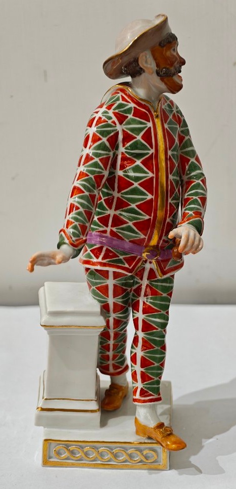 STATUINA ARLECCHINO CON MASCHERA IN PORCELLANA DIPINTA MEISSEN -photo-7