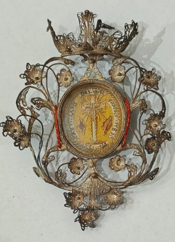 Reliquiario in filigrana d'argento con custodia originale del XVIII secolo -photo-3