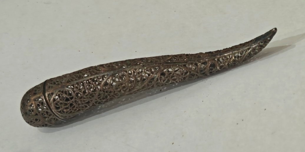 Antico pendente corno in argento porta profumo-photo-1