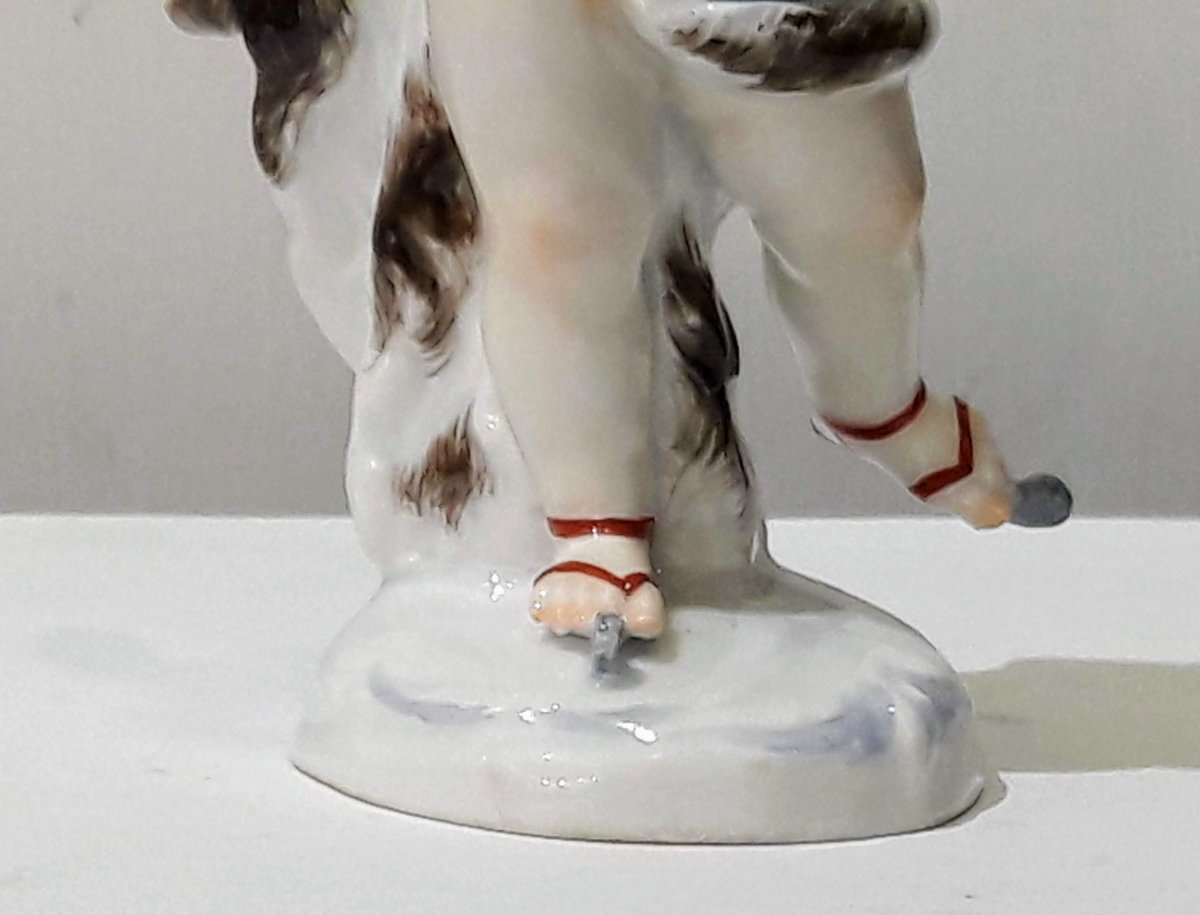 Figurine En Porcelaine De Meissen-photo-1