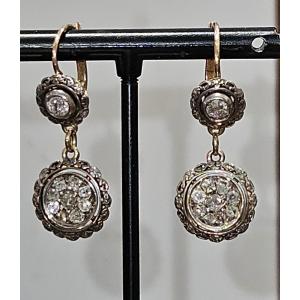 Antichi orecchini in oro e rose di diamanti 