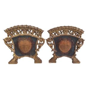 Coppia di cartaglorie del XVIII secolo in legno dorato 