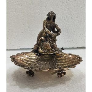 Scultura in argento a forma di conchiglia firmata Mortet 
