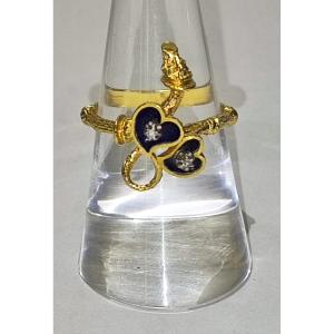 Anello in oro con cuori con smalto e diamanti 