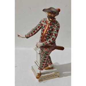 STATUINA ARLECCHINO CON MASCHERA IN PORCELLANA DIPINTA MEISSEN 
