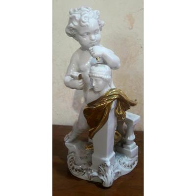 Figurine En Porcelaine De Dresde