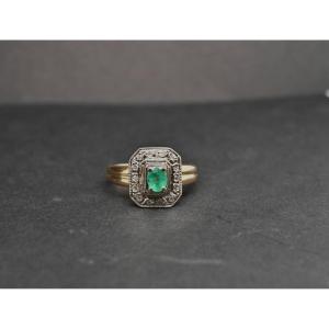 18 Carat Yellow Gold Emerald Diamond Ring