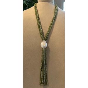 Green Zirconia Baroque Pearl Bakelite Sautoir Necklace