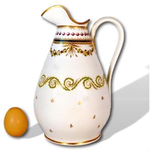 Large And Large Water Jug In Paris Porcelain - Ep. 18th Century - Louis XVI