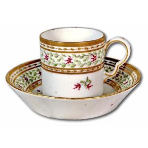 Paris Porcelain Cup And Saucer - Clignancourt Manufacture - Moitte - 18th Century