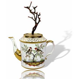 Benoit Lebrun Orleans Porcelain Teapot - Late 18th Century And Its Contemporary Lid