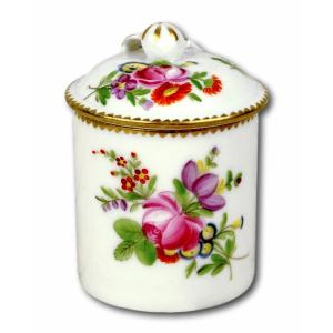 Paris Porcelain Ointment (or Make-up) Pot - De Nast Manufactory - 18th Century